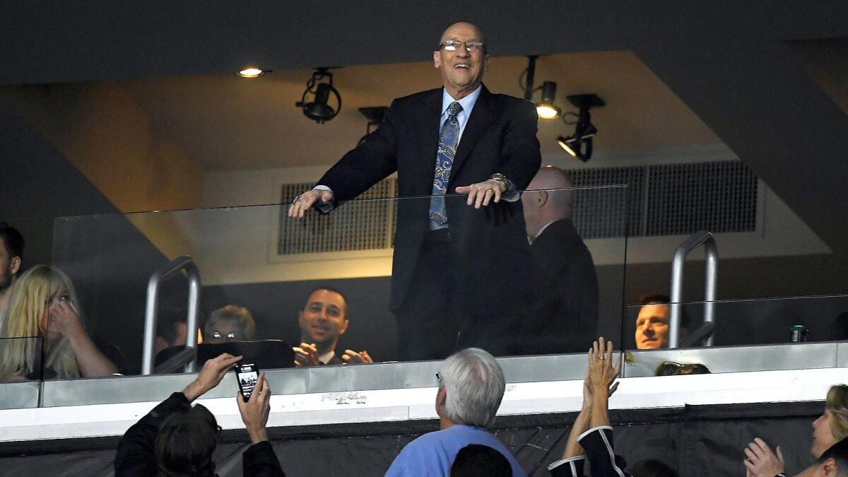 Los Angeles Kings announcer Bob Miller acknowledges fans during the first period of a game on March 2, 2017. Miller announced his upcoming retirement earlier in the day.
