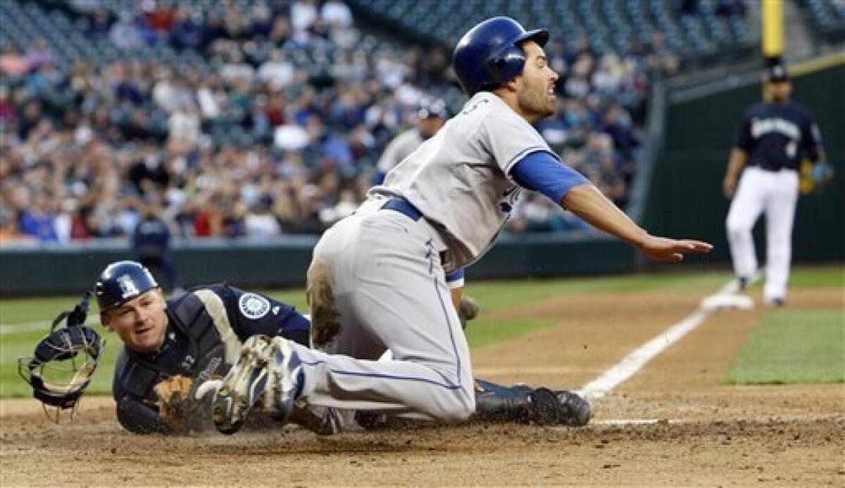 Betancourt leads Royals over Mariners in 10 - The San Diego Union