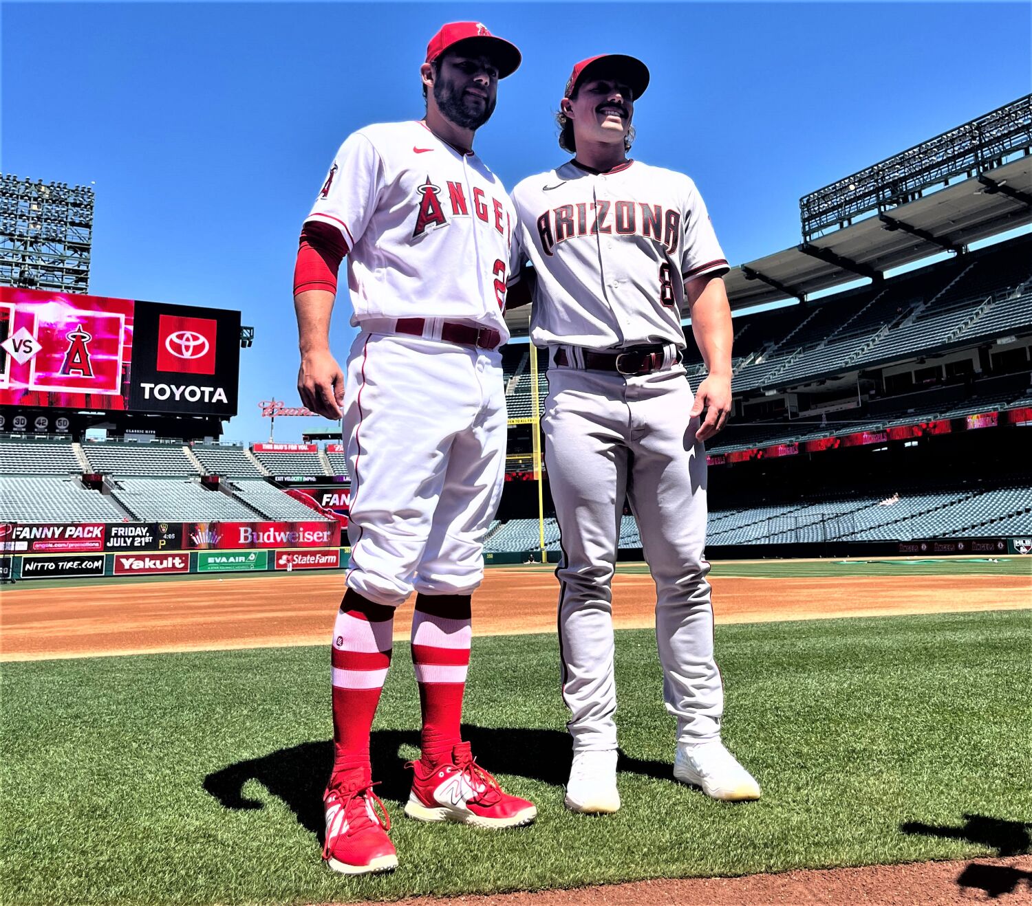 Angels' David Fletcher and Diamondbacks' Dominic Fletcher face off with dad in mind