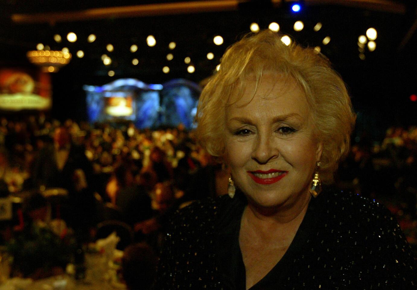 Doris Roberts