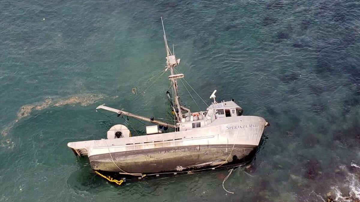 A fishing boat ran aground on Santa Cruz Island
