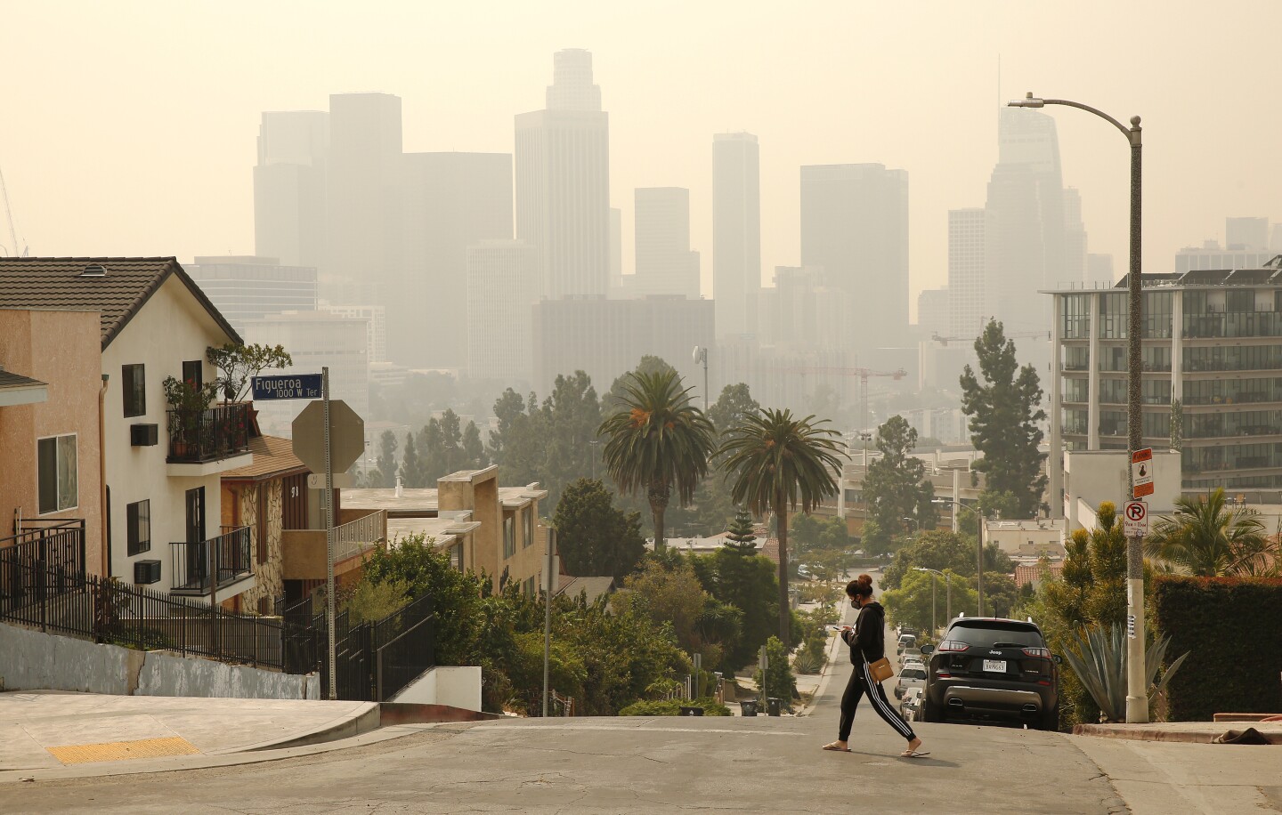 Los Angeles suffers worst smog in almost 30 years Los Angeles Times