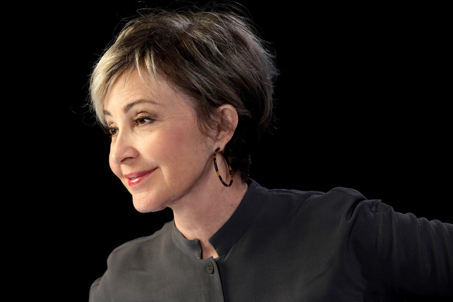 2018 Emmy Chats | Annie Potts