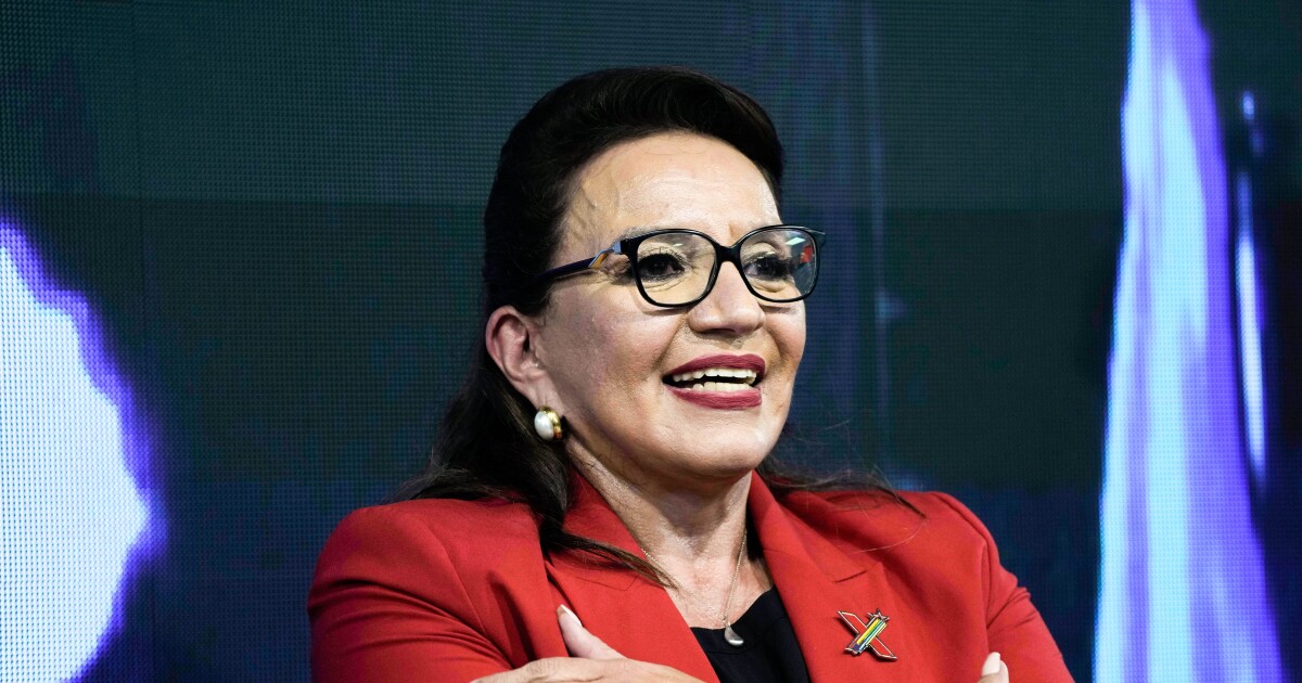 Kamala Harris fue a Honduras para la toma de posesión del presidente del país Kamala Harris fue a Honduras para la toma de posesión del presidente del país