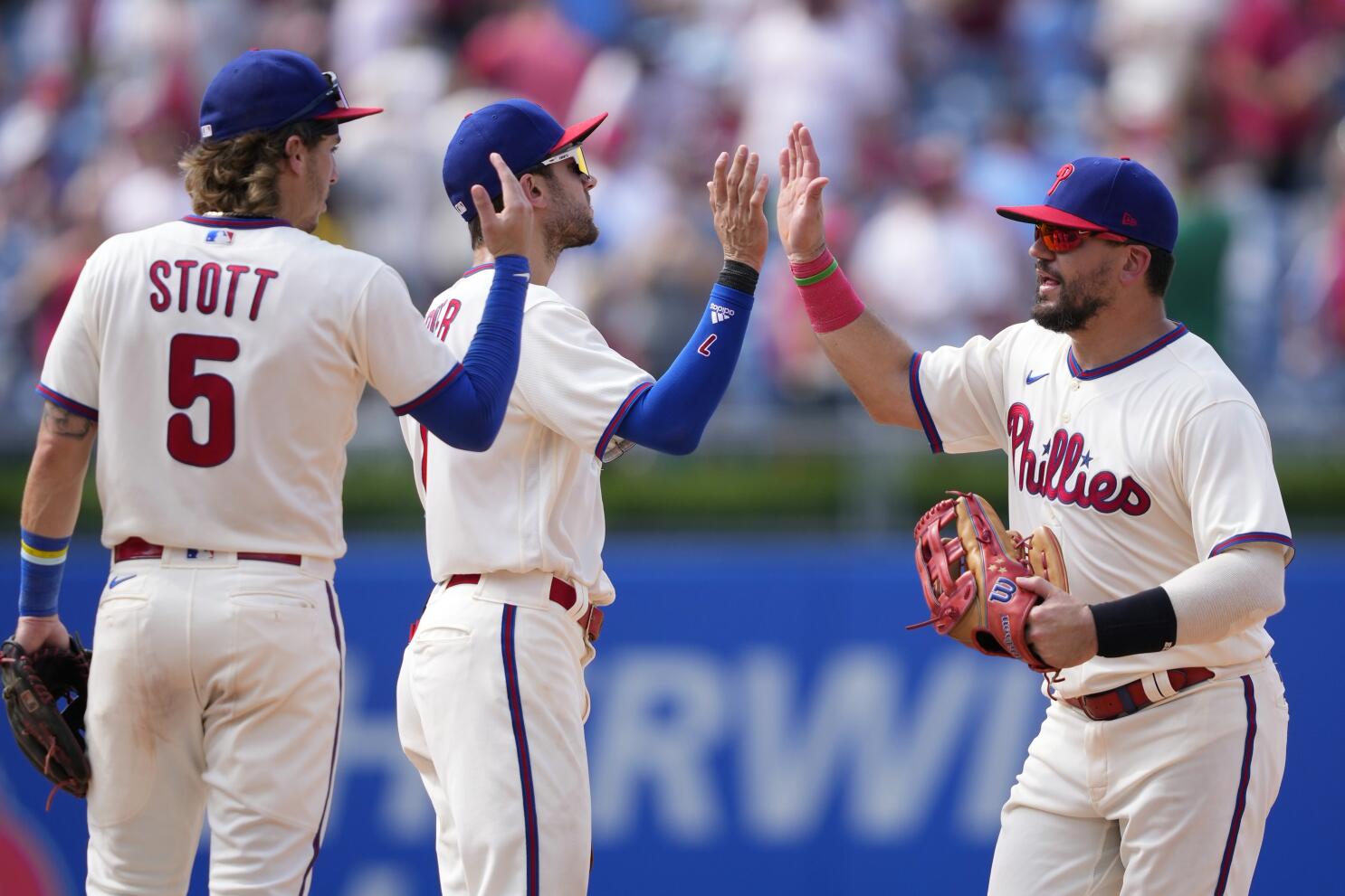 Phillies vs. Padres score, takeaways: Philadelphia takes NLCS Game