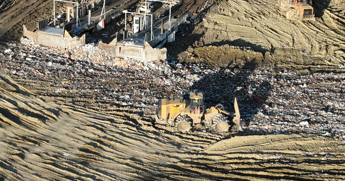 Toxic underground fires are spreading at California landfills Toxic underground fires are spreading at California landfills