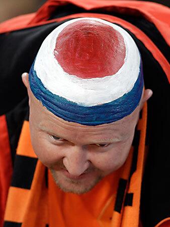 A Netherlands fan