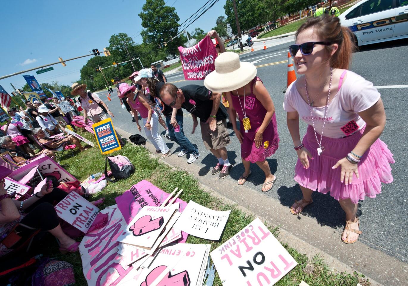 Pro-Manning protests