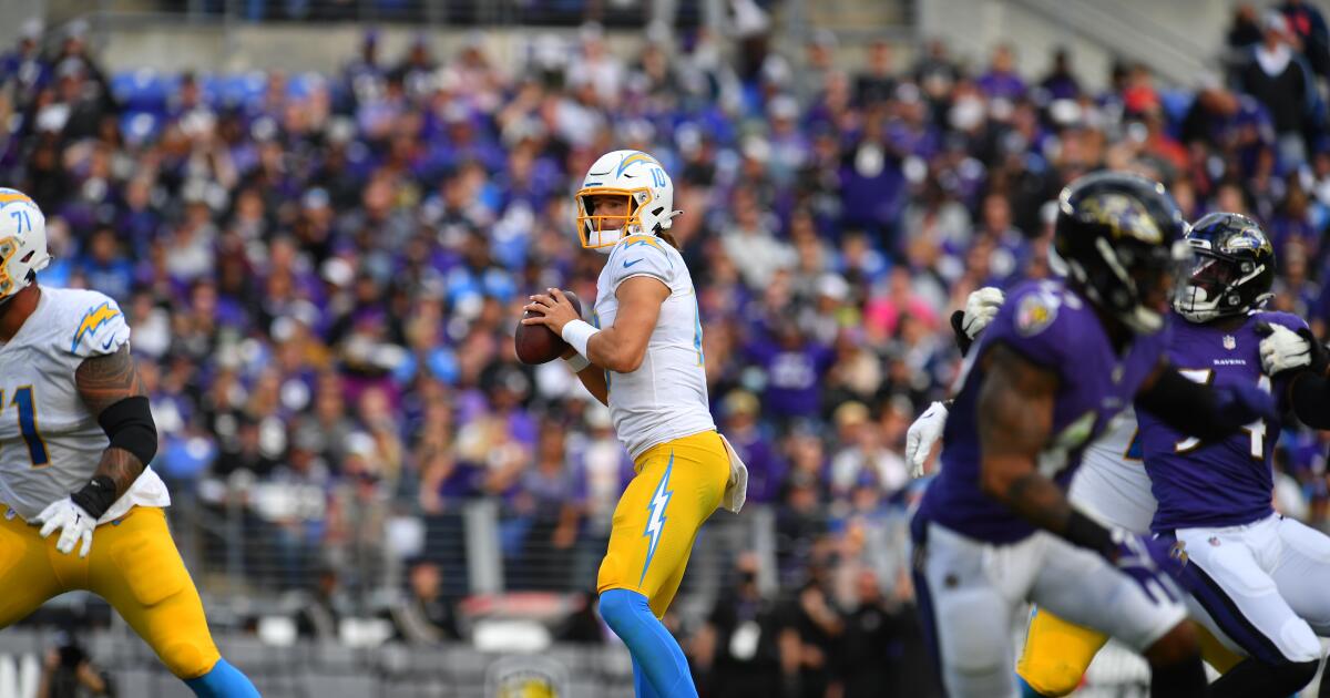 Justin Herbert, Chargers looking for a bounce-back win Sunday vs. Texans –  Orange County Register