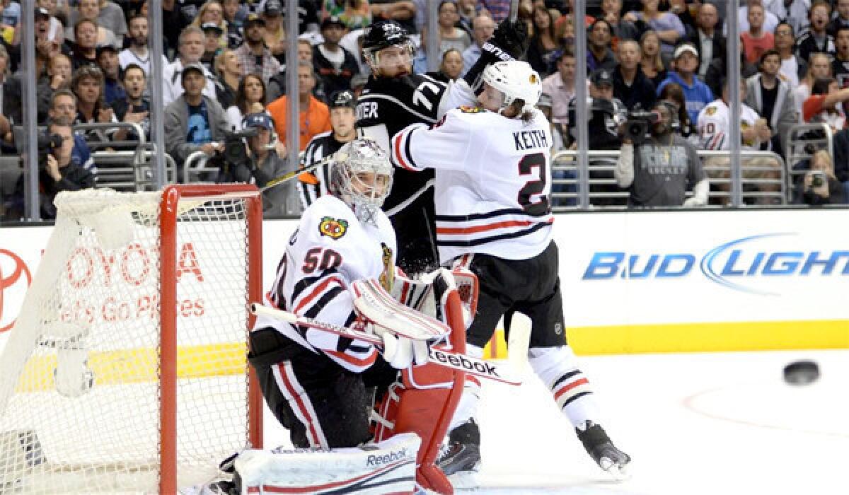 The Chicago Blackhawks will face the L.A. Kings in Game 4 of their Western Conference playoff series without the aid of player Duncan Keith. The defenseman was suspended for one game for hitting Jeff Carter in the mouth with his hockey stick.