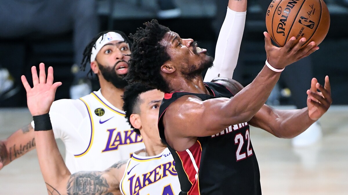 Jimmy Butler Makes It A Series Heat Beat Lakers In Game 3 Los Angeles Times