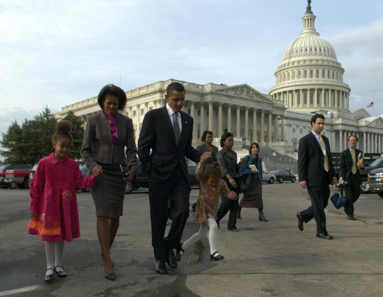 Obama family goes to Washington