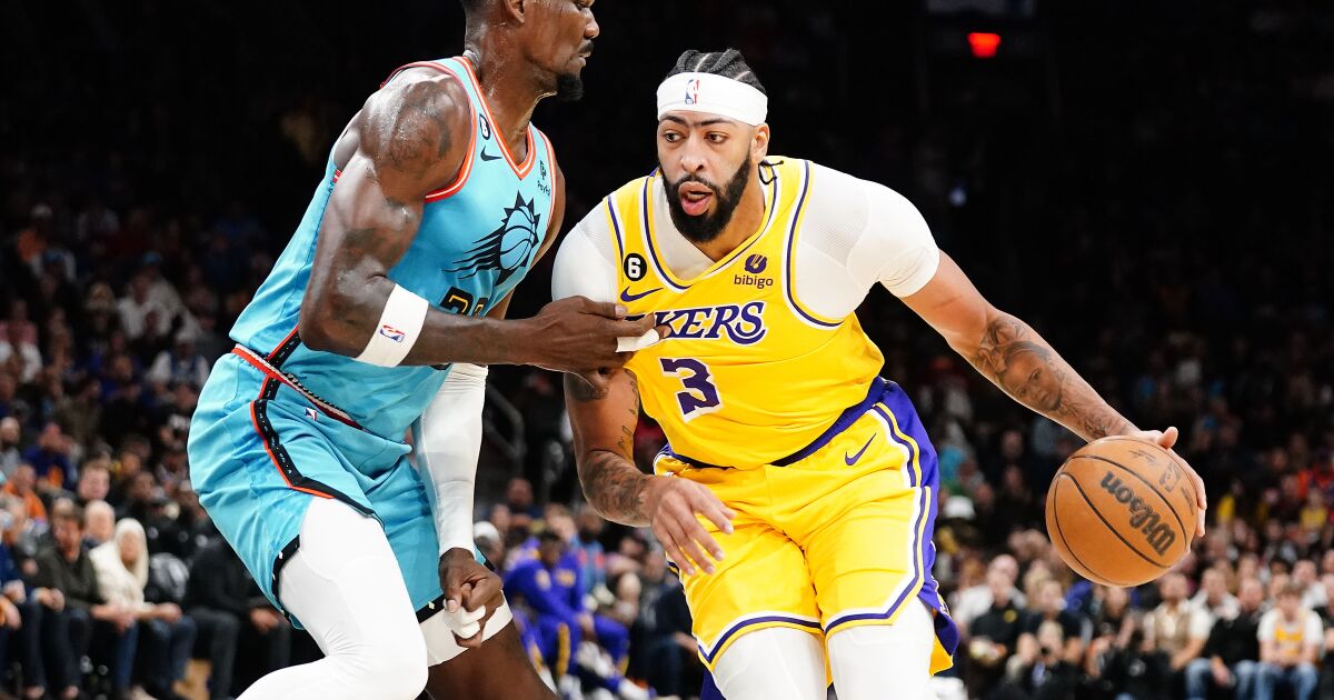 Le dominant Anthony Davis ne suffit pas alors que les Lakers tombent aux Suns