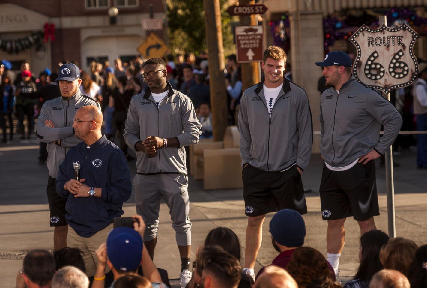 APphoto_Rose Bowl Penn St Football