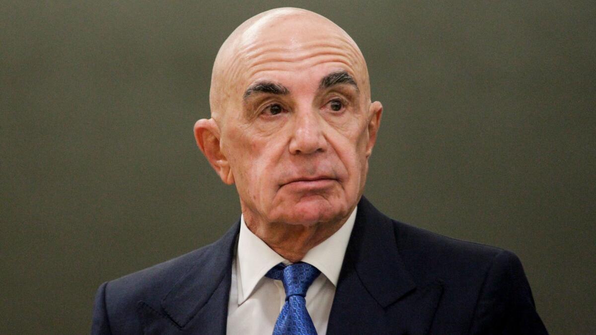 Attorney Robert Shapiro, who is representing developer Mohamed Hadid, at a hearing at the Van Nuys Courthouse this month. (Irfan Khan / Los Angeles Times)