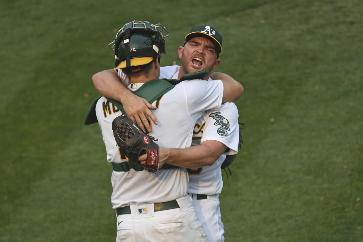 3 former White Sox players led Oakland A's to postseason series win over  Chicago - Athletics Nation