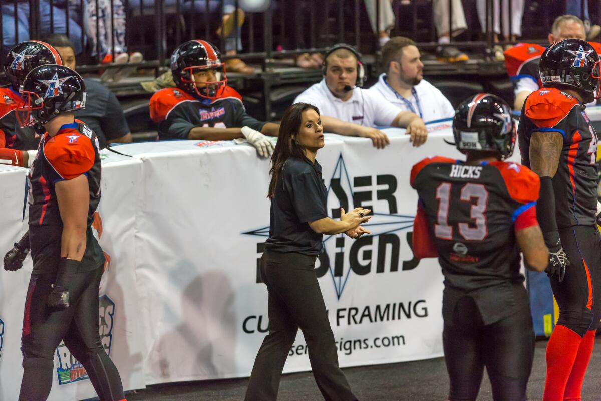 The Arizona Cardinals have hired Texas Revolution assistant coach Jen Welter to be a coaching intern during training camp and the preseason.