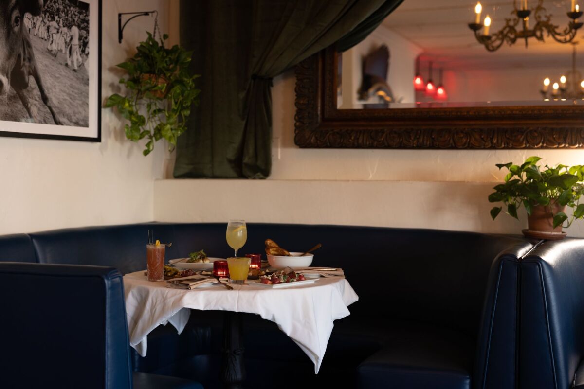 Comedor at La Casa del Camino in Laguna Beach will offer a Tasting For Two this Valentine's Day.