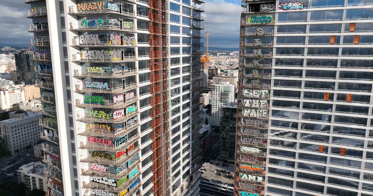 El Ayuntamiento de Los Ãngeles aprueba $3,8 millones para limpiar y asegurar los rascacielos grafiteados del centro de la ciudad