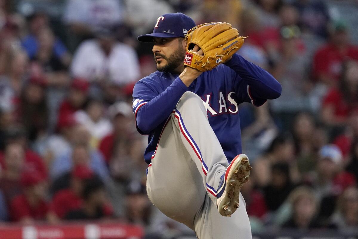 Martín Pérez, abridor de los Rangers de Texas,