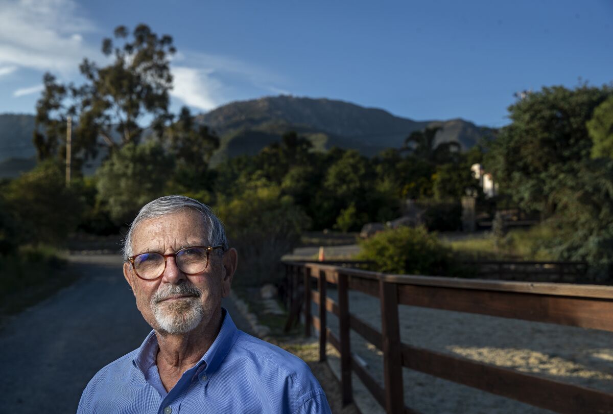 Jerry Roberts, a former editor of the Santa Barbara News-Press, at his home in Santa Barbara.