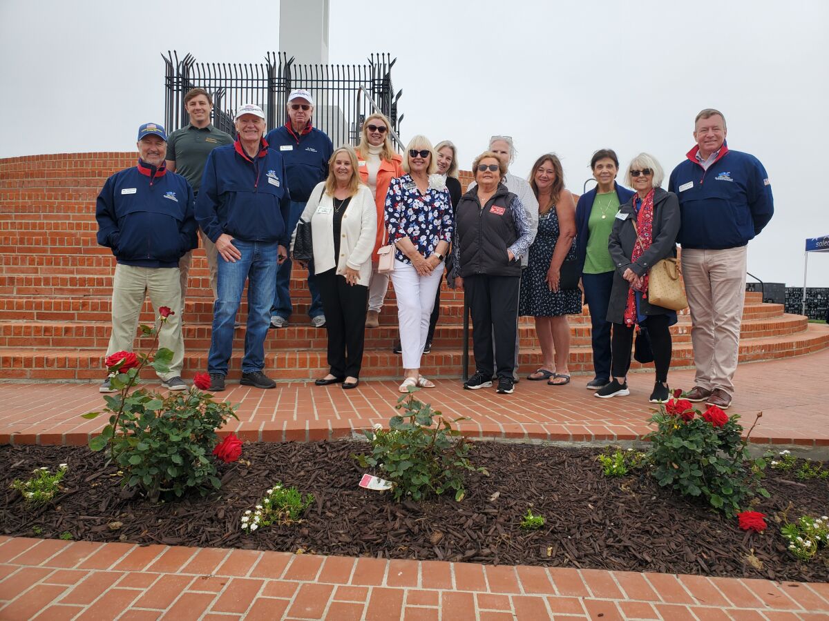 Representatives of The Village Garden Club of La Jolla, San Diego Rose Society and Mount Soledad Memorial Association