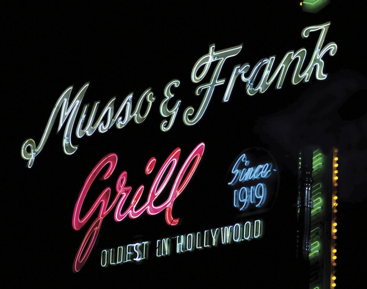 Musso & Frank Grill 历史悠久的好莱坞标志。
