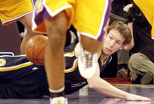 Mike Dunleavy turnover