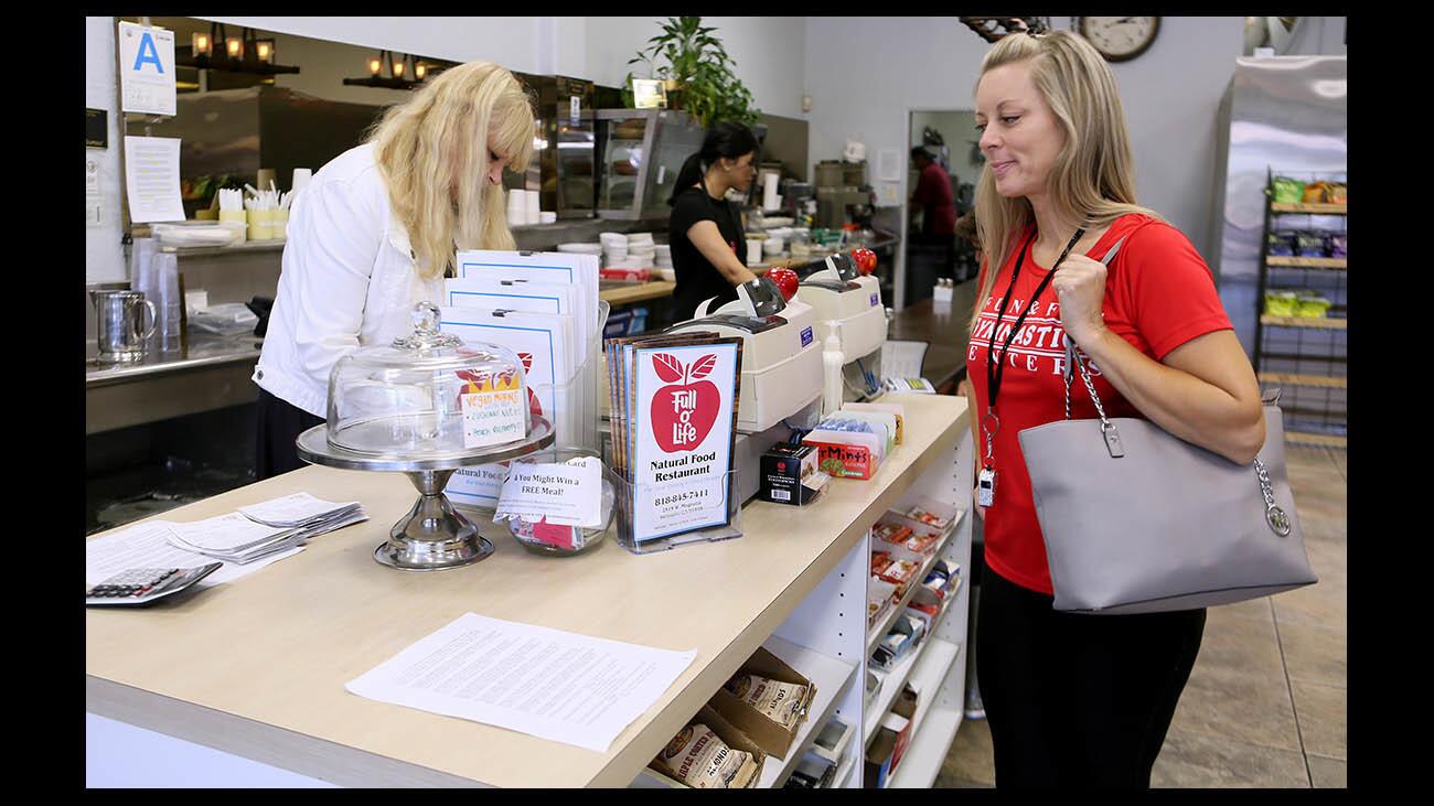 Photo Gallery: Full O' Life Organic Market & Cafe to close after 59 years in Burbank