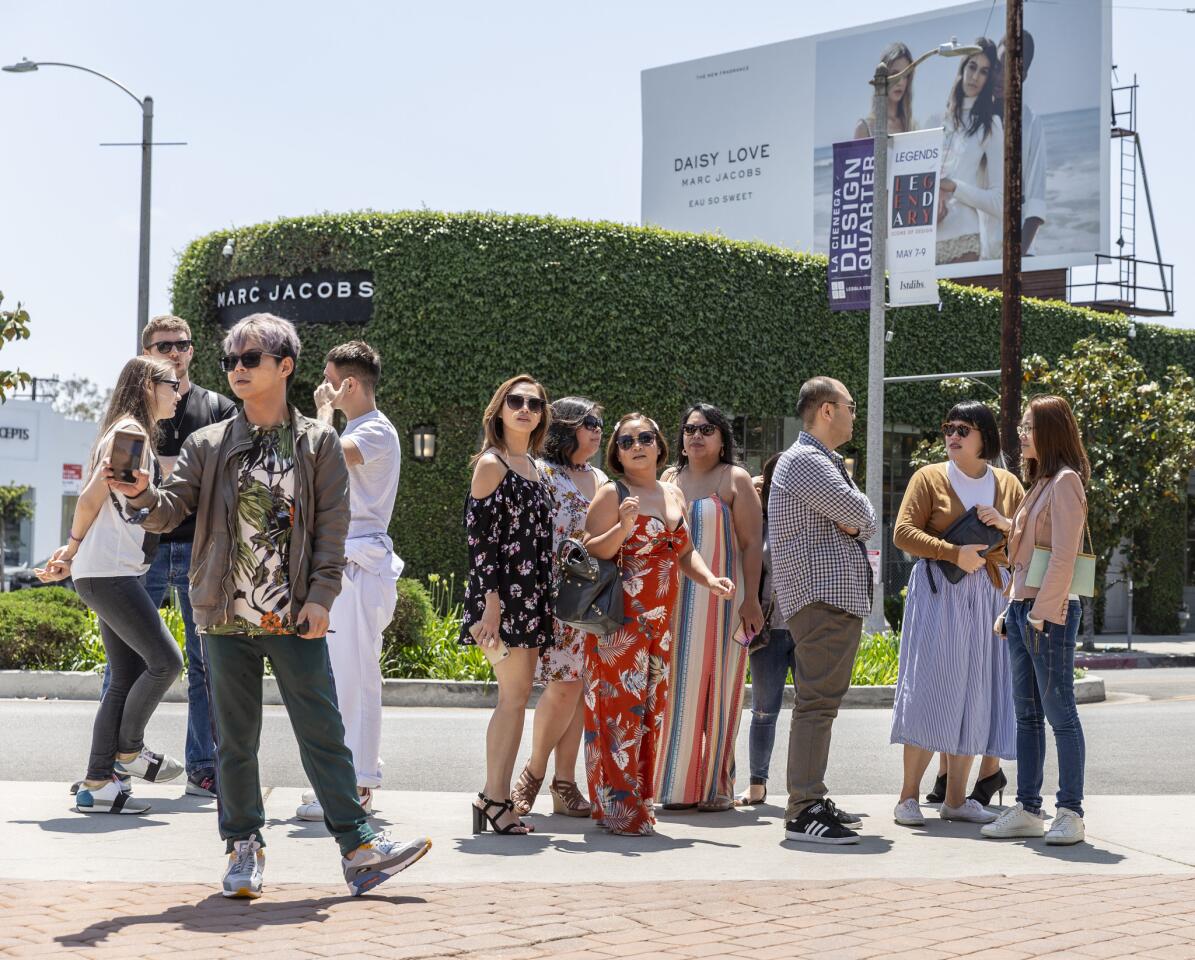 Shoppers on Melrose Place