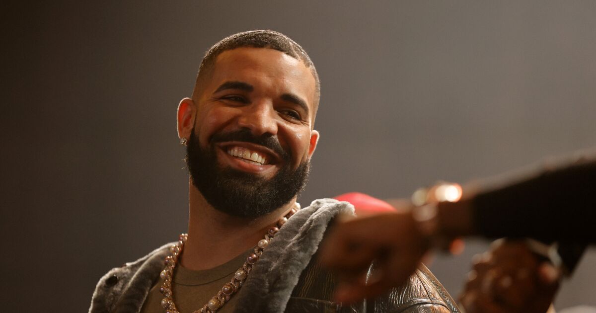 Drake and his jeweler wanted to ‘kill the game’ with new 42 engagement diamonds chain