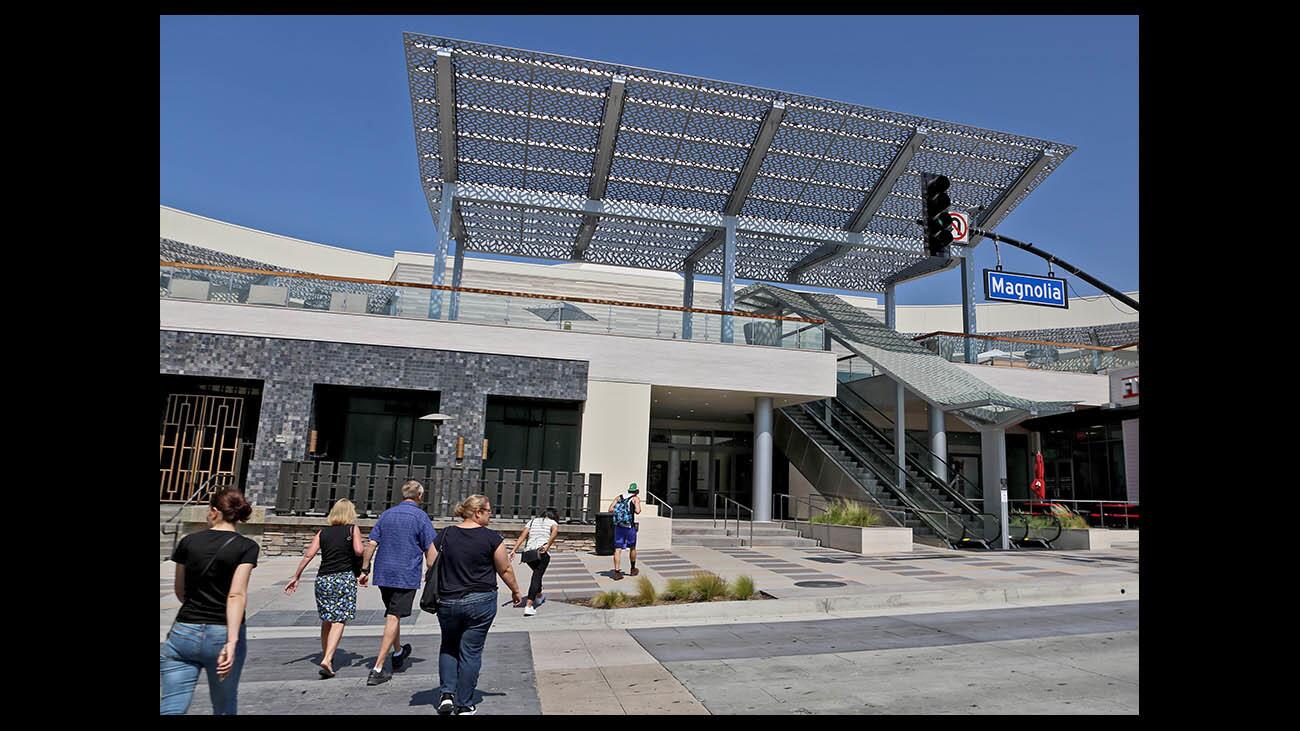 Photo Gallery: Burbank Town Center mall has new escalators, dinning terrace