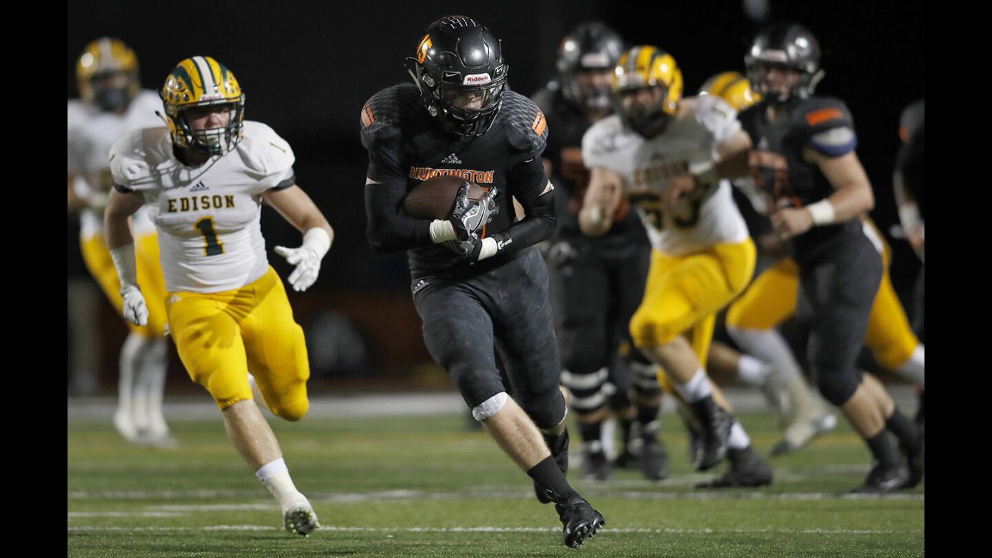 Photo Gallery: Edison High vs. Huntington Beach football