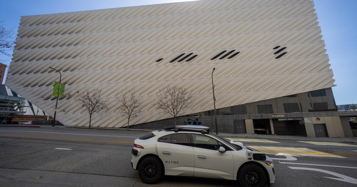 After man tries to drive off in a Waymo, company details security measures After man tries to drive off in a Waymo, company details security measures