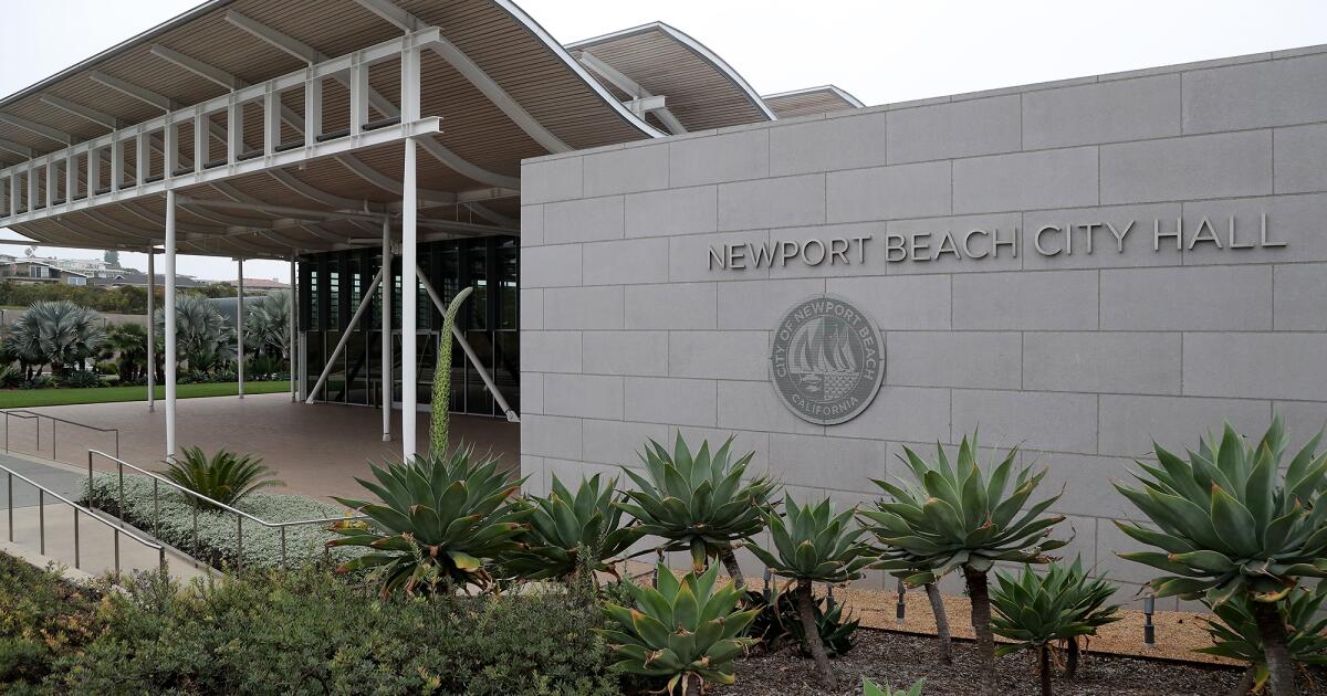 Newport Beach, Orange, Huntington Beach vote to leave advocacy group Newport Beach, Orange, Huntington Beach vote to leave advocacy group