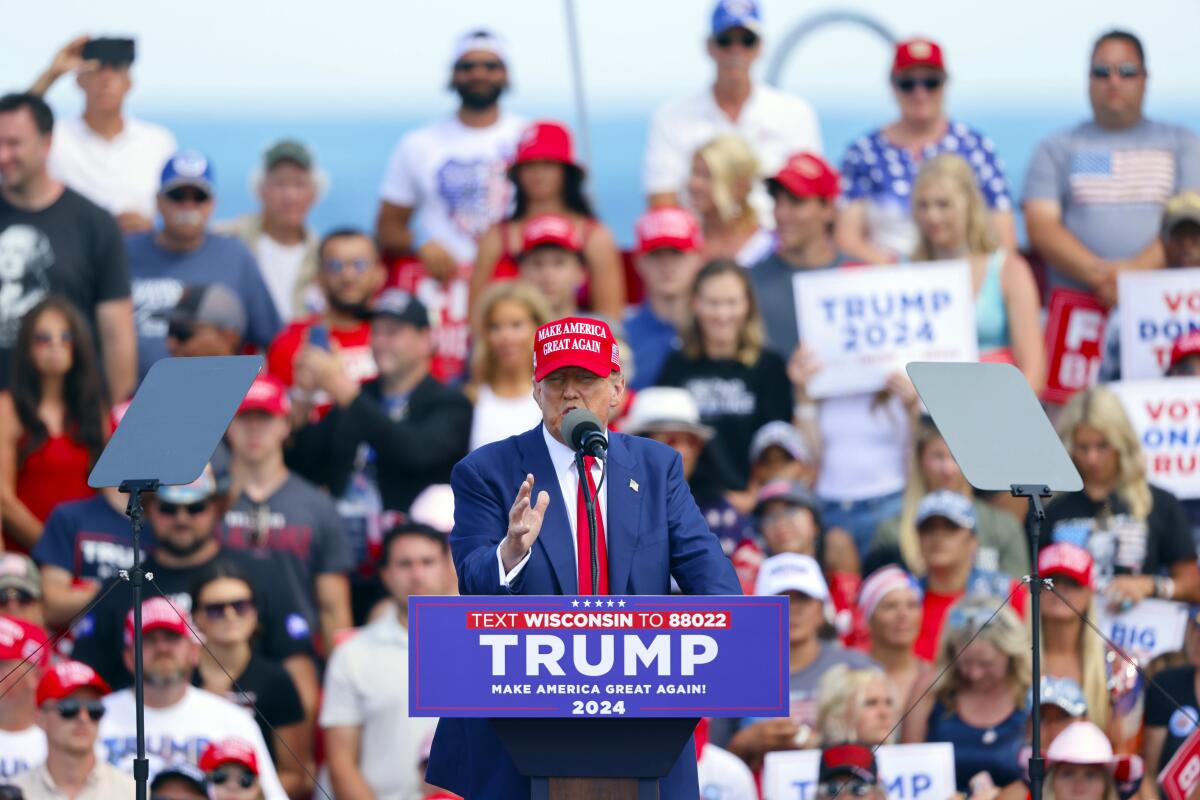 El expresidente Donald Trump durante un acto de campaña, el martes 18 de junio 
