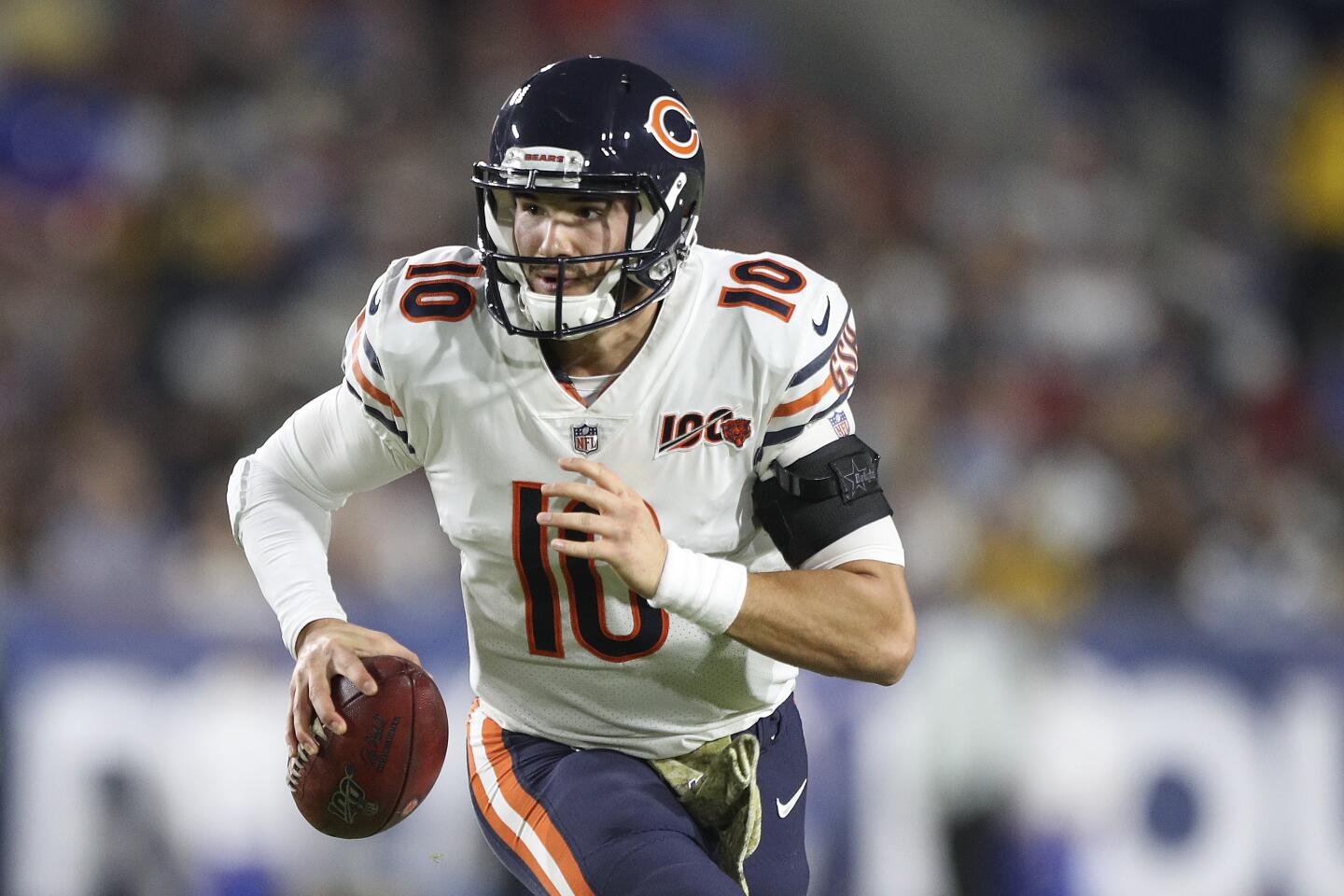 Chicago Bears quarterback Mitchell Trubisky looks to pass against the Rams.