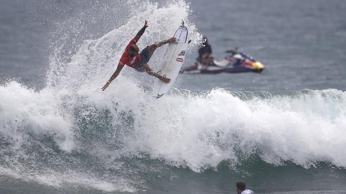 Local surfers charge into finals day at US Open of Surfing – Orange County  Register