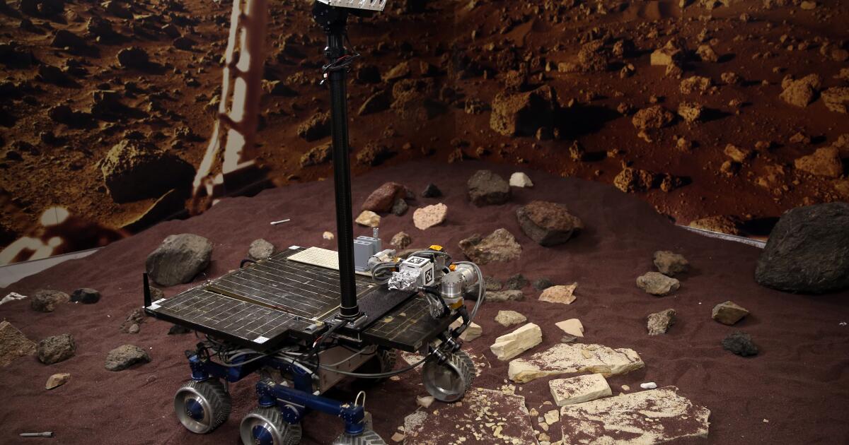 Questions about NASA's Mars Sample Return mission put JPL jobs in jeopardy Questions about NASA's Mars Sample Return mission put JPL jobs in jeopardy