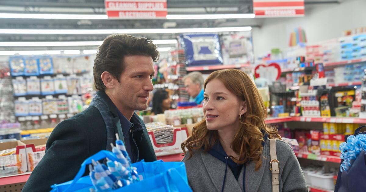 Hallmark Releases 'Hanukkah on the Rocks'
