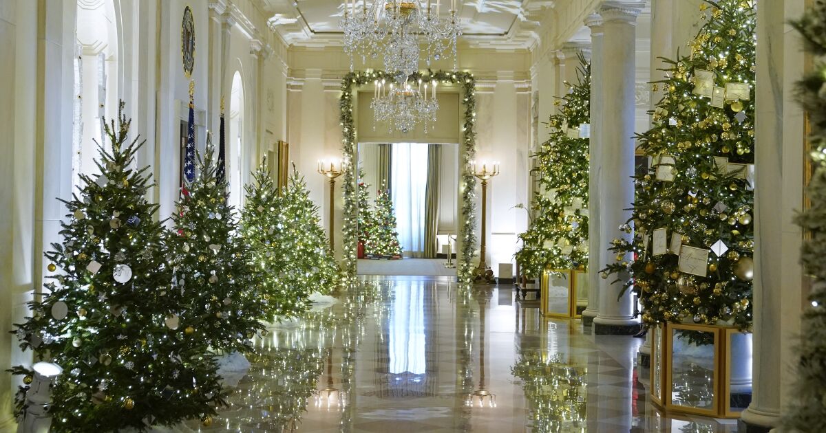 We the People at heart of White House holiday decorations