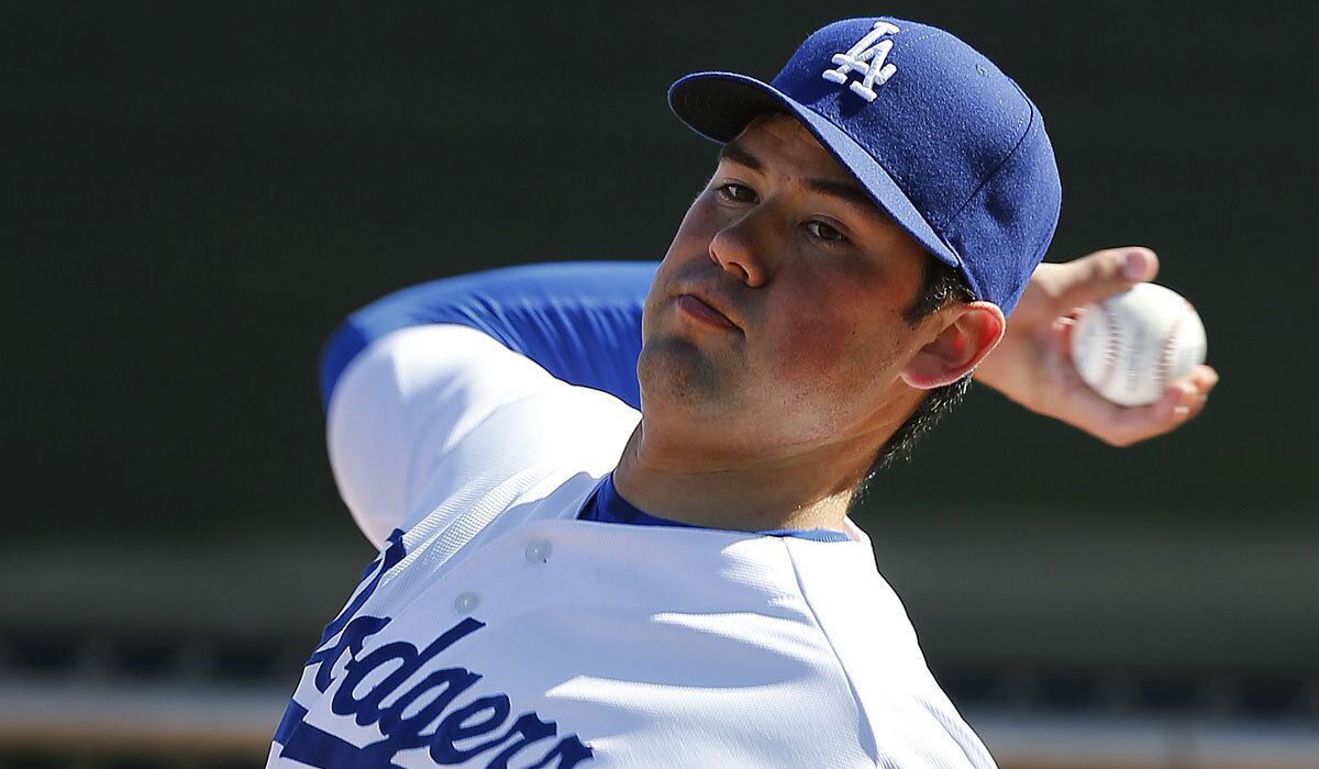 Could rehabbing top pitching prospect Zach Lee be the Dodgers best option for Saturday's game?