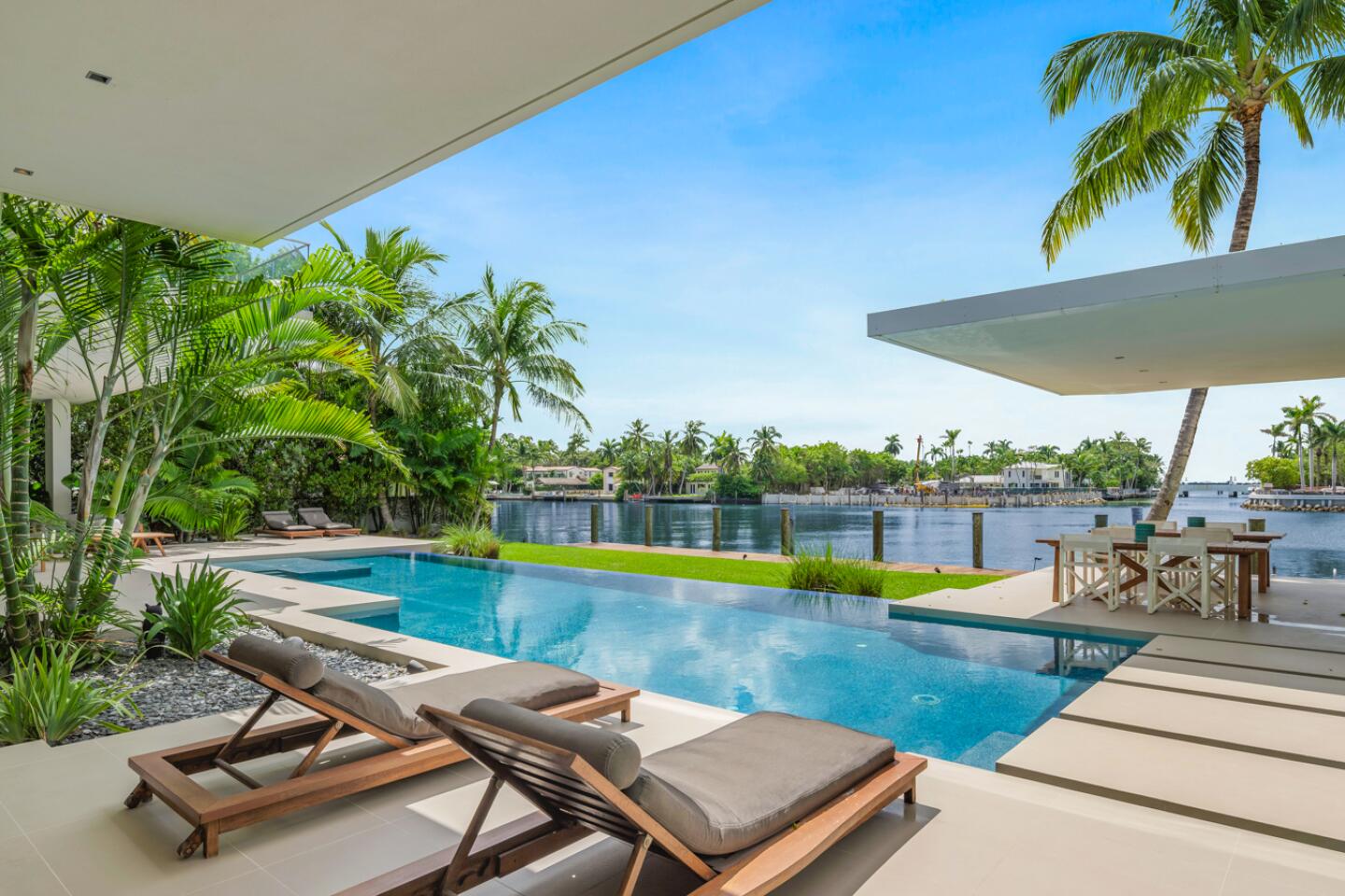 Lil Wayne wants $29.5 million for Miami Beach mansion - Los Angeles Times