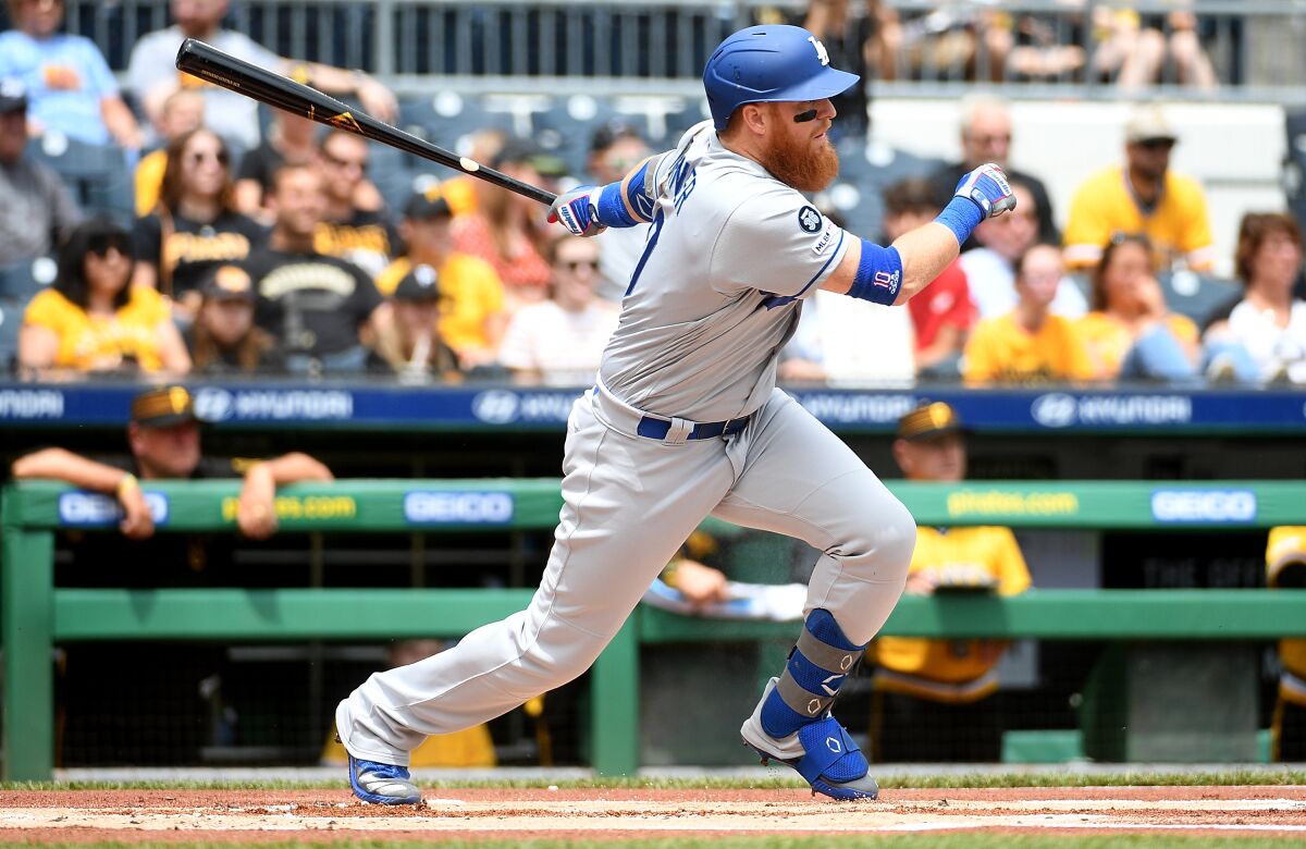 Dodgers third baseman Justin Turner hopes to return to the lineup before the end of the regular season.