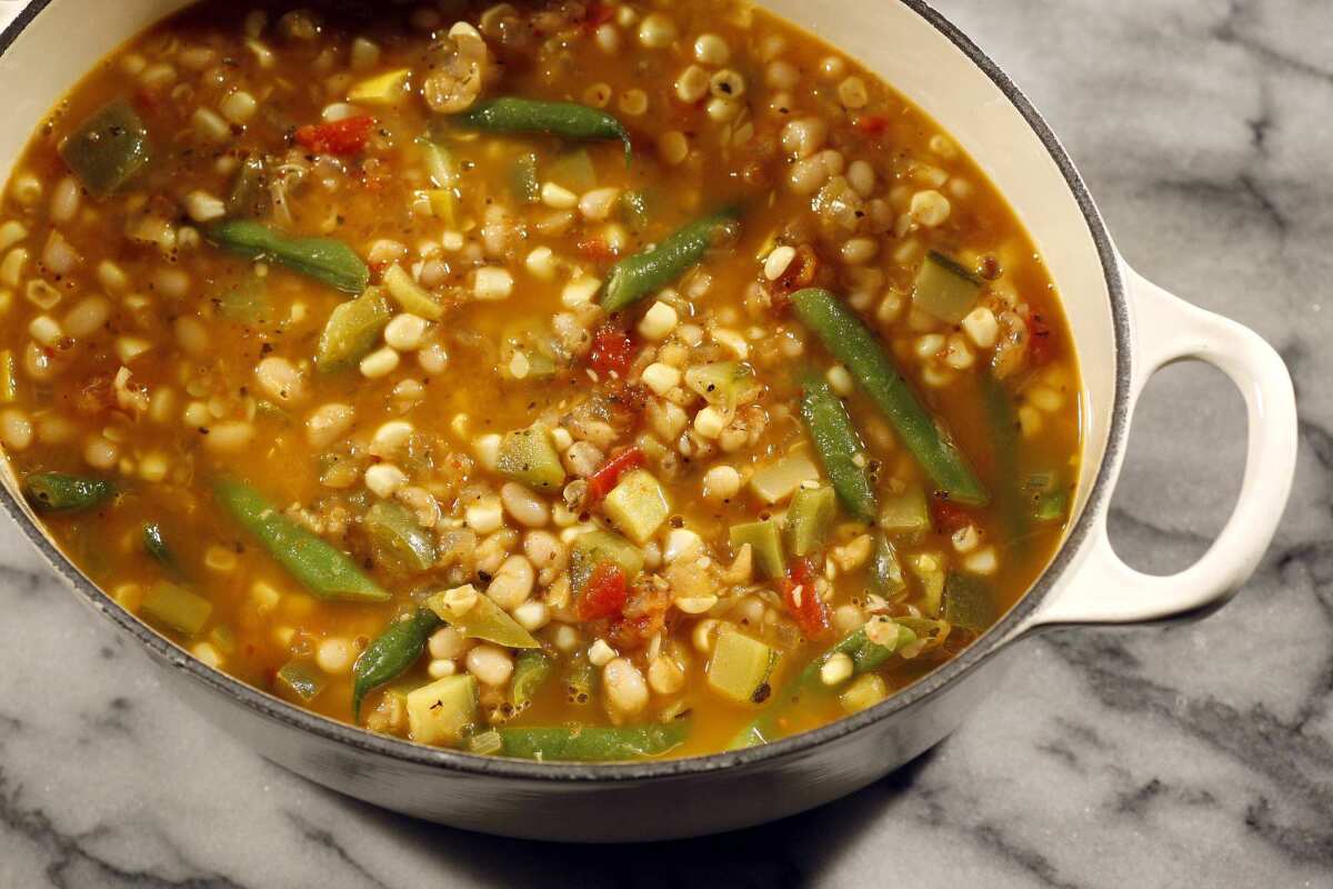 kampioen engel salon Recipe: Squash and bean stew with - Los Angeles Times