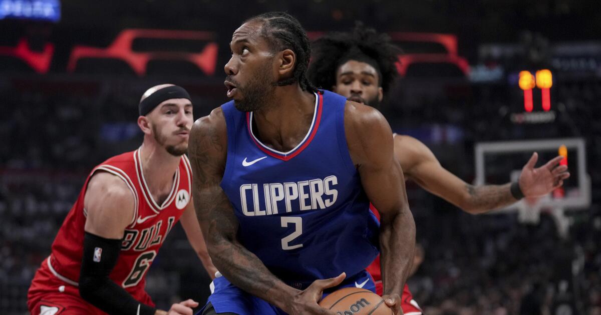 Clippers ‘checking the boxes’ with Kawhi’s Leonard’s rehab, but when will he return?