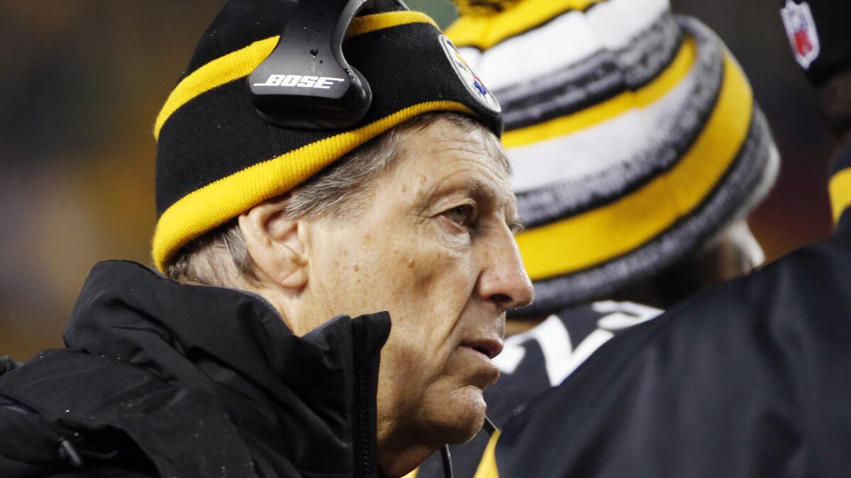 Pittsburgh Steelers defensive coordinator Dick LeBeau has announced his resignation.