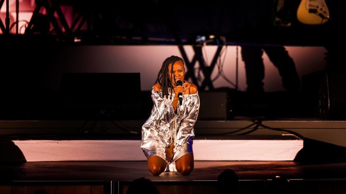 Kelela evoked the blurring of the line between humans and machines.