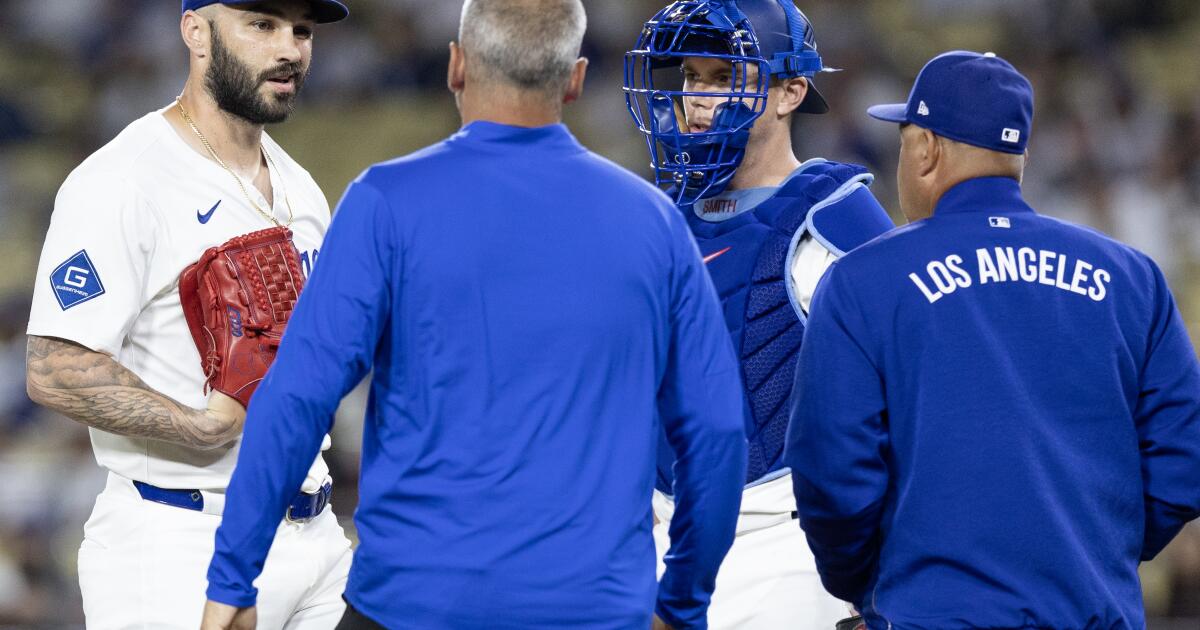 Letters to Sports: Why did the Dodgers keep their hands in pockets at trade deadline?