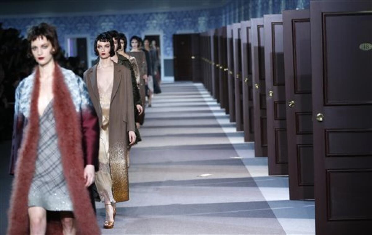 Louis Vuitton Ready To Wear Fashion Show, Collection Fall Winter